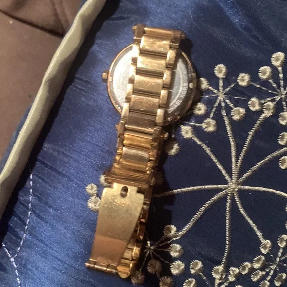 MK watch - Picture 7 of 7